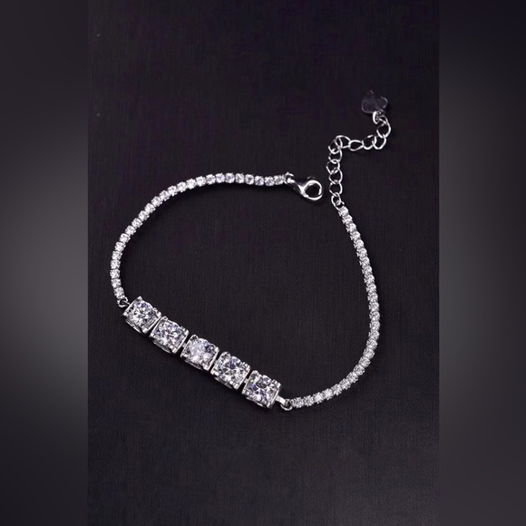 5 Carat Moissanite Lobster Clasp Bracelet - Picture 1 of 5